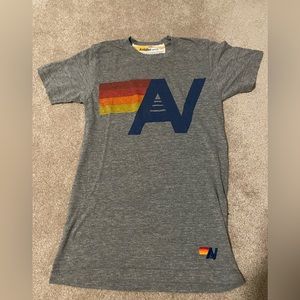 unisex aviator nation grey t-shirt size xs